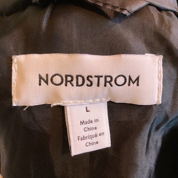 Nordstrom Puffer Coat - Picture 3 of 3